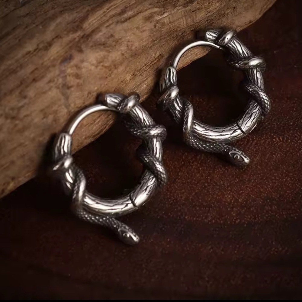 Gothic &Halloween vintage Silver Snake Hoop Earrings
